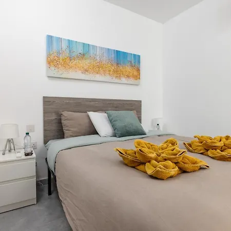 Luigi 2 Bedroom Апартаменты